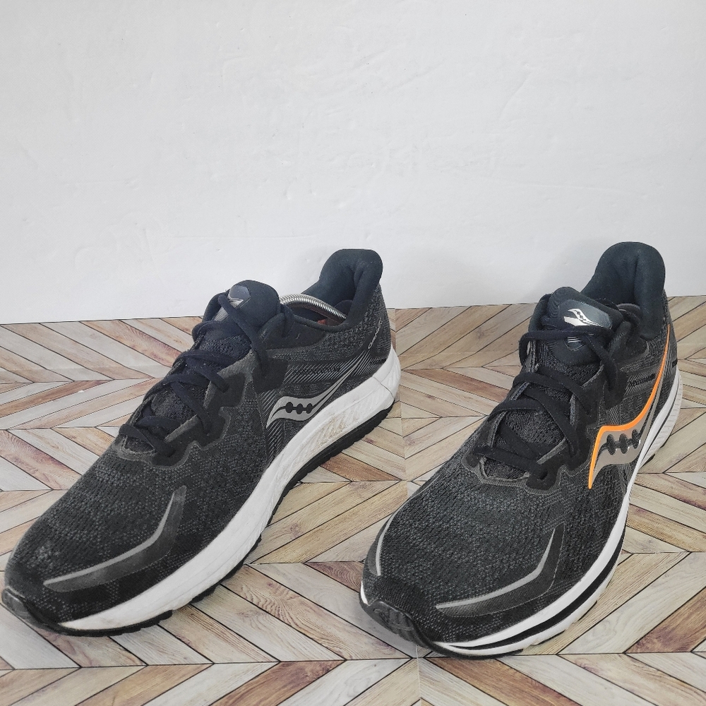 Saucony Men's Omni 20 Black/White Running Shoes Size 12.5 US, UK 11.5
